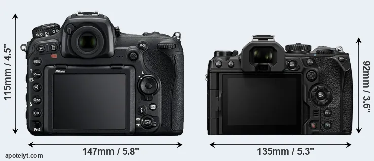 Comparison D500 or OM-1 II rear